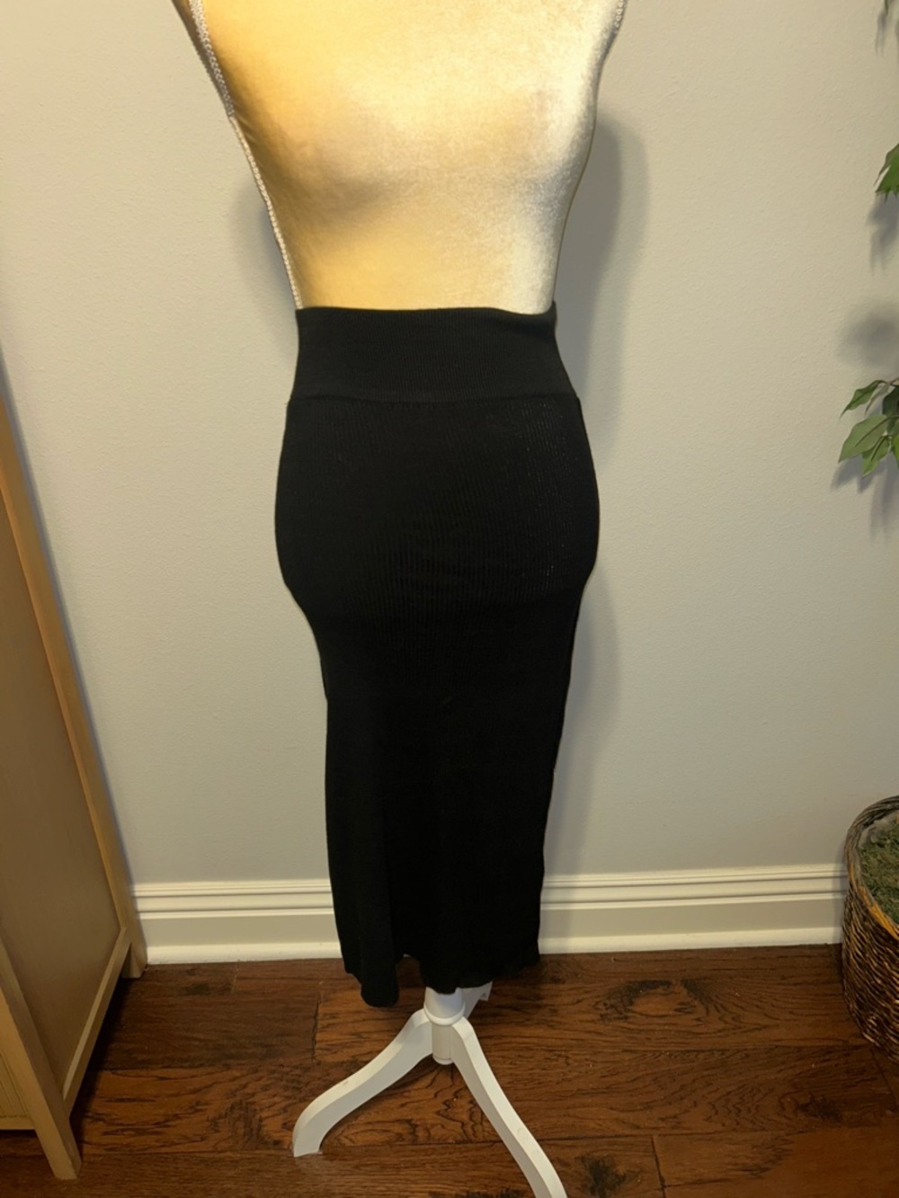 NWT Free People Women's Golden Hour MIDI Skirt, Black, XS